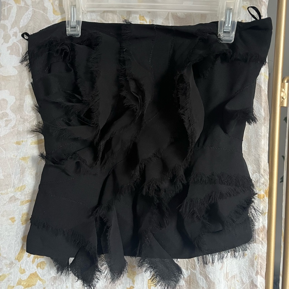 Strapless black Zara ruffled top